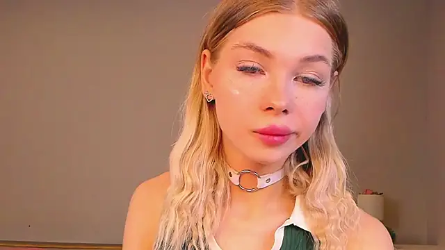 Blondy Fina online show from 17, 5, 2026