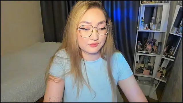 lyra x online show from 7, 2, 2026