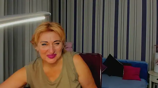 MilanaAlvis online show from 13, 10, 2025