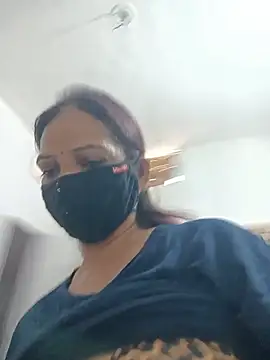 Snapshot of soni_yhakur chatting on 20, 6, 2026 soni yhakur online show from 20, 6, 2026