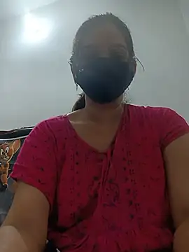 Snapshot of soni_yhakur chatting on 12, 7, 2026 soni yhakur online show from 12, 7, 2026