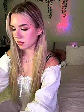 NastyaKiss1 online show from 18, 9, 2025