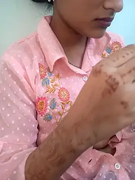 Snapshot of Neha_Tyagi chatting on 24, 10, 2025 Neha Tyagi online show from 24, 10, 2025