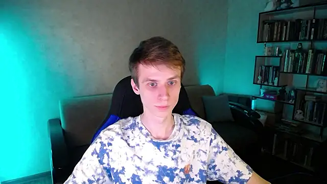 yes cute boy  online show from 6, 3, 2026