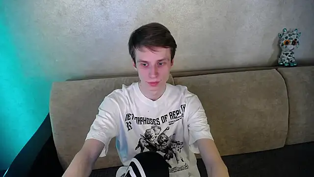 Snapshot of yes_cute_boy_ chatting on 18, 3, 2026 yes cute boy online show from 18, 3, 2026