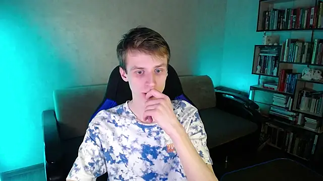 yes cute boy  online show from 14, 2, 2026