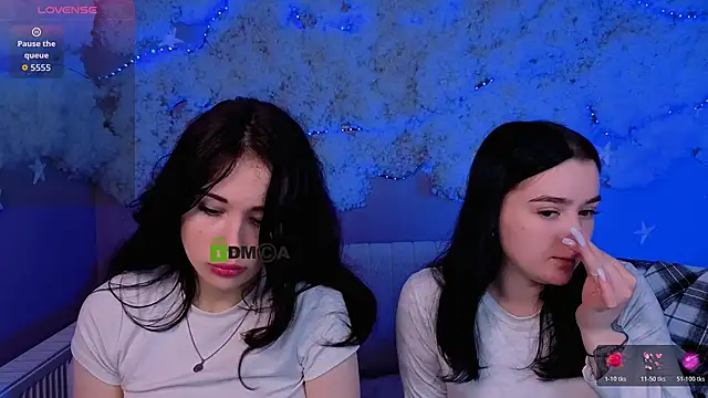 riley sanders online show from 3, 4, 2026