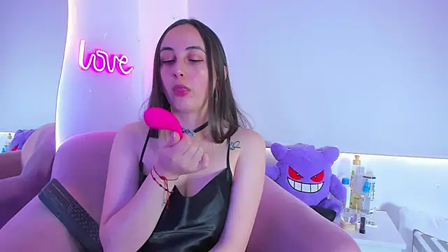 selene swee online show from 1, 11, 2025