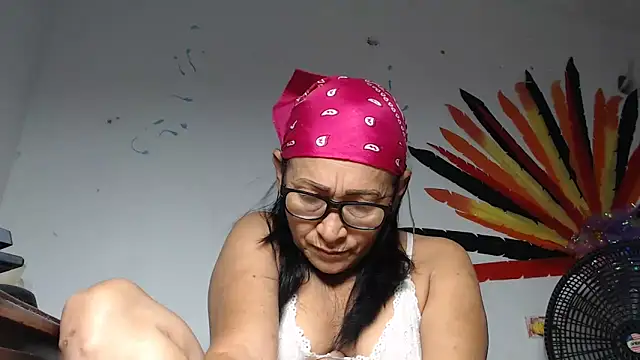 maggi hotsson online show from 15, 4, 2026