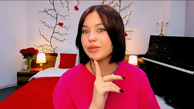 lil angel  online show from 21, 10, 2025