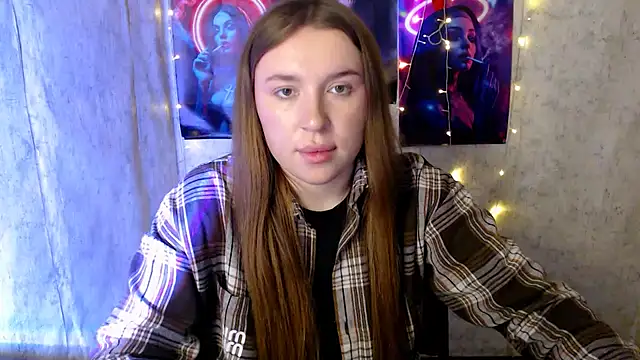 JuliaTopp  online show from 16, 2, 2026