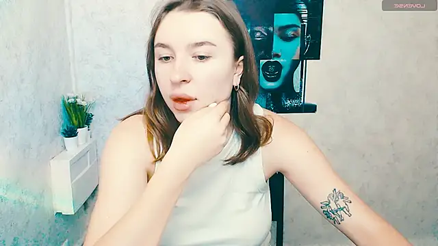 JuliaTopp  online show from 4, 11, 2025