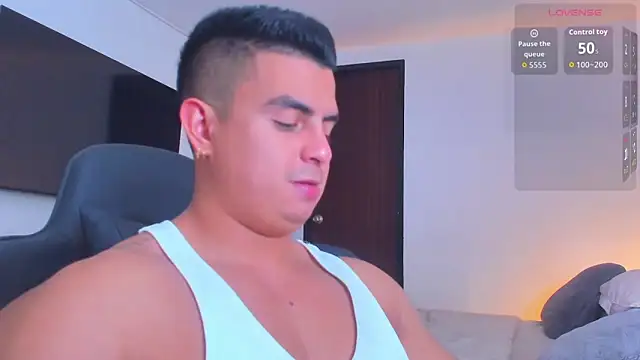 Snapshot of RJBarto chatting on 10, 11, 2025 RJBarto online show from 10, 11, 2025