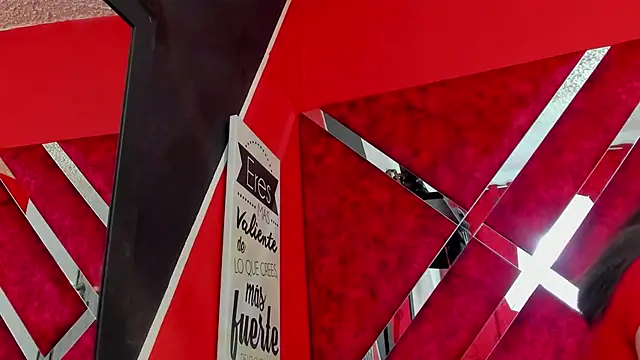 Snapshot of _Roxxxane_09 chatting on 26, 11, 2025 Roxxxane 09 online show from 26, 11, 2025