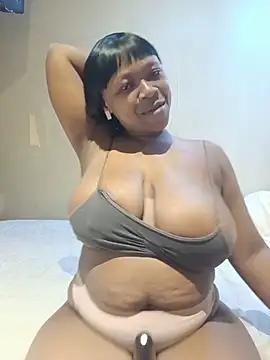 Snapshot of missboobiesSA chatting on 20, 7, 2026 missboobiesSA online show from 20, 7, 2026