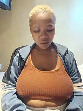 Snapshot of missboobiesSA chatting on 9, 7, 2026 missboobiesSA online show from 9, 7, 2026