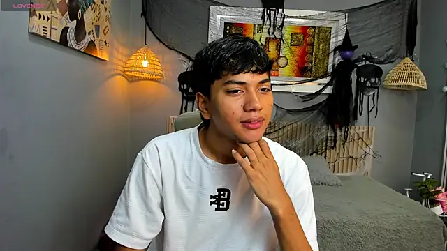 markbowie online show from 31, 10, 2025