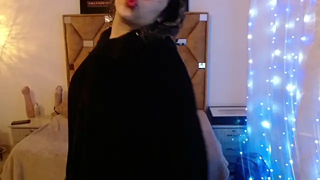 CATTALINAHOT online show from 10, 2, 2026