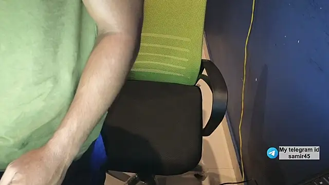 Snapshot of fit201 chatting on 10, 9, 2025 fit201 online show from 10, 9, 2025