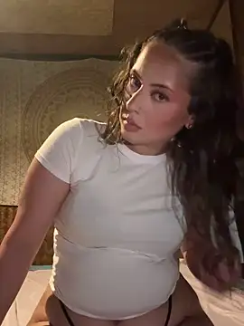 laylabliss online show from 19, 4, 2026