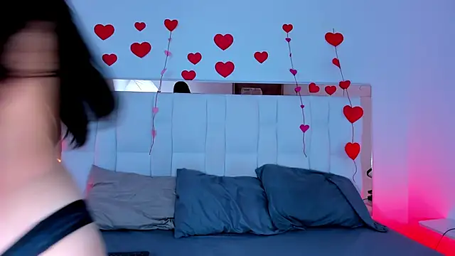 ZoeBarnett online show from 23, 2, 2026