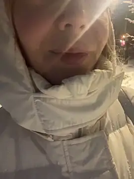 Natalee Love online show from 23, 12, 2025