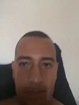 Snapshot of Juantorres4646 chatting on 1, 2, 2026 Juantorres4646 online show from 1, 2, 2026