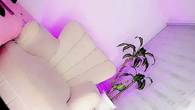 Snapshot of Eboney_Hott chatting on 29, 5, 2026 Eboney Hott online show from 29, 5, 2026