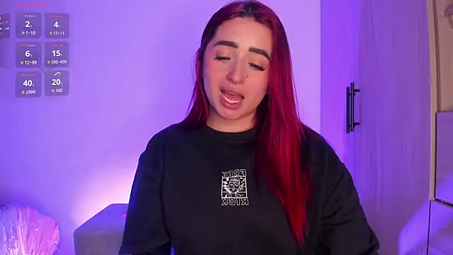 scarlett Collinss online show from 6, 11, 2025