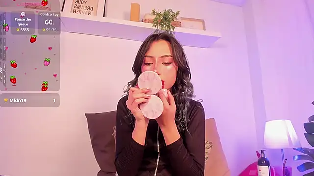 Vampgyal online show from 2, 3, 2026