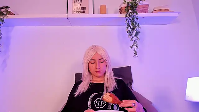 Vampgyal online show from 23, 10, 2025