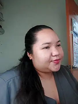 LianaCruzado online show from 12, 5, 2026