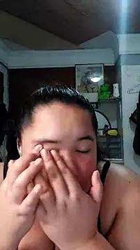 Snapshot of LianaCruzado chatting on 3, 8, 2026 LianaCruzado online show from 3, 8, 2026