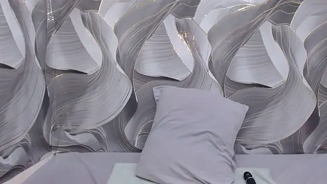GlowGoddessxx online show from 11, 5, 2026