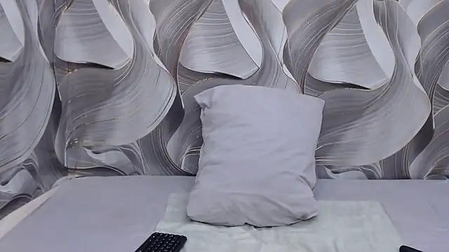 GlowGoddessxx online show from 2, 5, 2026