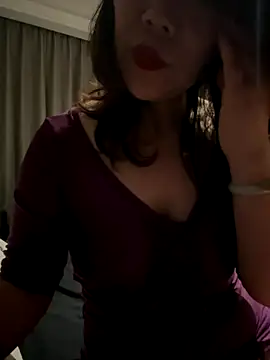 anna yngs online show from 10, 9, 2025