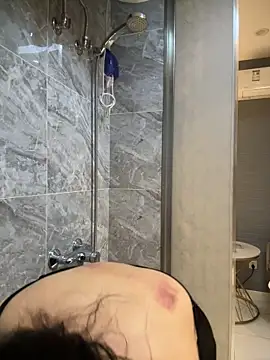 Snapshot of anna_yngs chatting on 28, 11, 2025 anna yngs online show from 28, 11, 2025