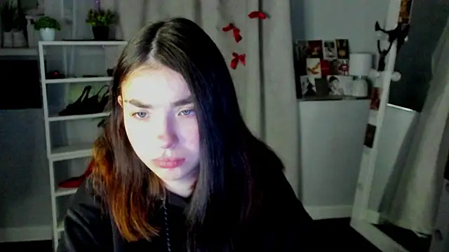 Marissa Garcia online show from 11, 9, 2025