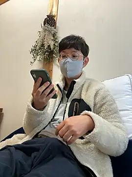 tom19899q online show from 21, 11, 2025