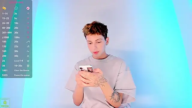 Snapshot of ColeStorm chatting on 18, 11, 2025 ColeStorm online show from 18, 11, 2025