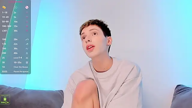 Snapshot of ColeStorm chatting on 14, 11, 2025 ColeStorm online show from 14, 11, 2025