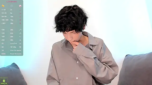 Snapshot of ColeStorm chatting on 11, 11, 2025 ColeStorm online show from 11, 11, 2025