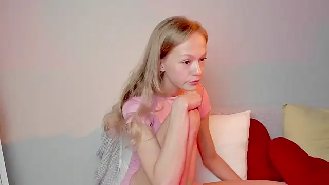 Kara smalltits online show from 29, 6, 2026