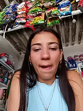 Snapshot of -juicy_ chatting on 12, 9, 2025 -juicy  online show from 12, 9, 2025