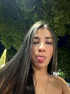 -juicy  online show from 9, 1, 2026