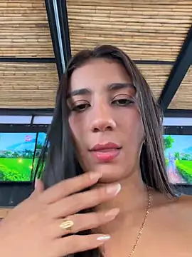 -juicy  online show from 14, 12, 2025