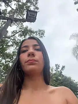 -juicy  online show from 28, 11, 2025