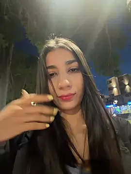 -juicy  online show from 25, 7, 2026