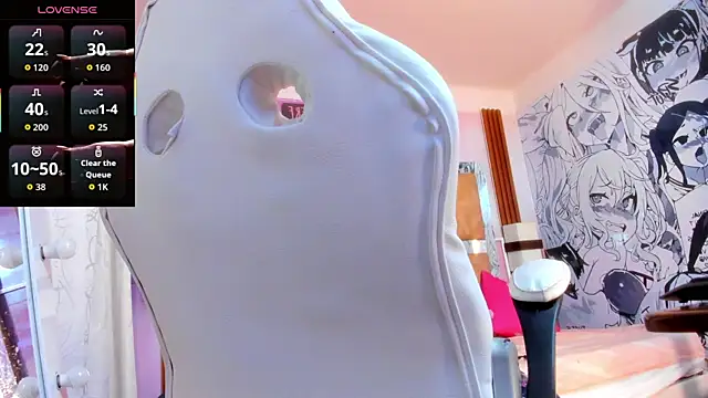 Snapshot of Lena_Bdsm chatting on 13, 10, 2025 Lena Bdsm online show from 13, 10, 2025