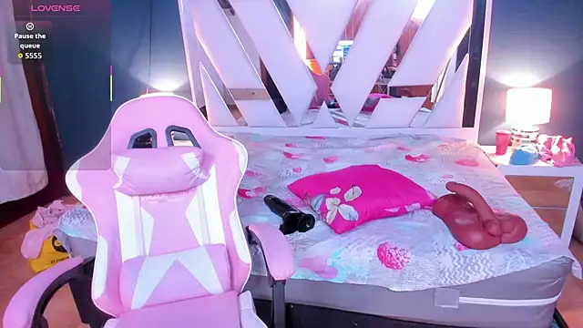 Snapshot of Lena_Bdsm chatting on 29, 10, 2025 Lena Bdsm online show from 29, 10, 2025